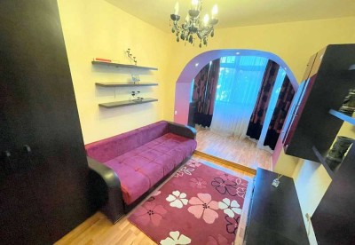 Stilvolle, modernisierte 2-Zimmer-Wohnung mit Balkon und EBK in Herbertingen