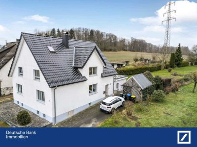 Modernisiertes Einfamilienhaus mit großem Grundstück in Leopoldstal, Horn-Bad Meinberg