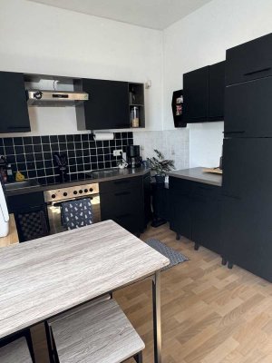 2 Zimmer Wohnung mit großer Terrasse ab Juli frei!