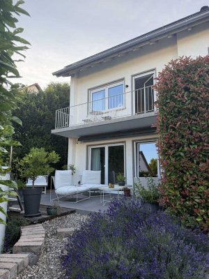 Saniertes Einfamilienhaus in Top-Lage zu verkaufen!