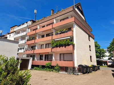Helle City-Wohnung mit Südwest-Loggia, ab sofort frei