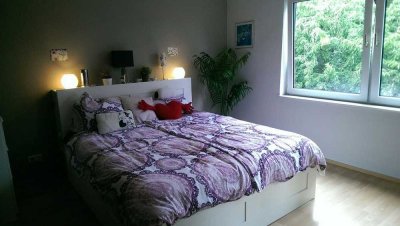 Gute Lage, Parkmöglichkeiten, Schön geschnittene und ruhige Wohnung mit Balkon (Klinik- und Uninähe)