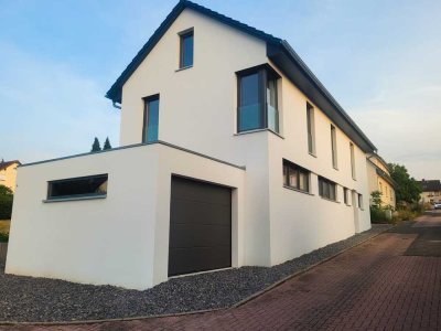 Neubau im gehobenen Stil in Straubenhardt