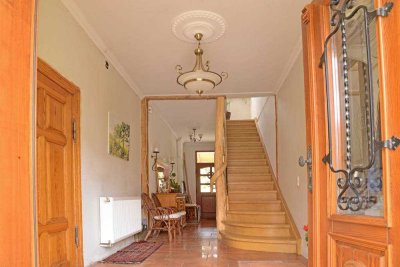 Großes, teilsaniertes Landhaus mit Urlaubsflair
- Verwirklichen Sie Ihre Träume -