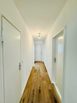 Helle 2,5 Zimmer Wohnung mit Balkon im Magniviertel