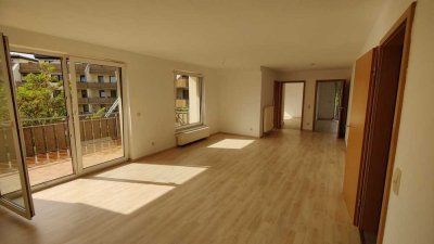 Helle 3-Zimmer-Wohnung mit Balkon in Dessau-Roßlau