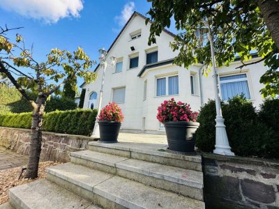 Einzigartige Stadtvilla mit großem Garten in Fallersleben