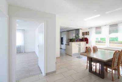 Ihr Familientraum in Bodenseenähe – Zweifamilienhaus mit vielen Möglichkeiten