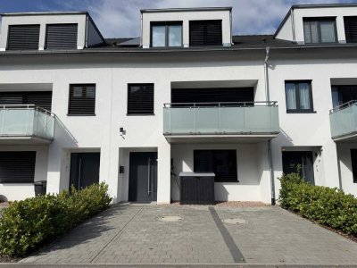 Zeitlose Eleganz mit moderner Schlichtheit