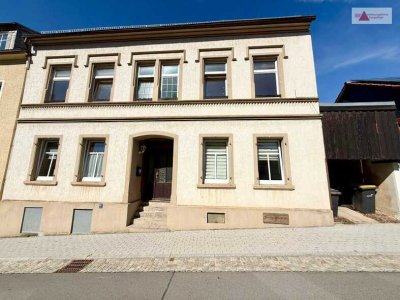 Reihenhaus / Mehrgenerationenhaus / Mehrfamilienhaus in Zschopau: 210 m², Balkon, Garten, zum Ausbau