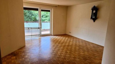 ETW, 2 Zi., 44 qm Wfl., + 20 qm Balkon, Provisionsfrei, KDB, Dusche, Schwimmhalle, Parkhausplatz