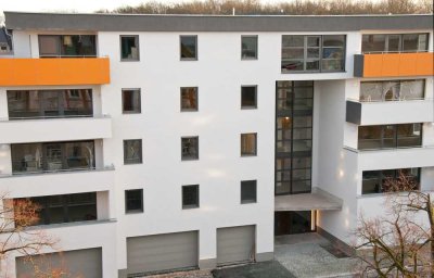 Bezugsfertiger Neubau im Bauhausstil, mit gehobener Ausstattung