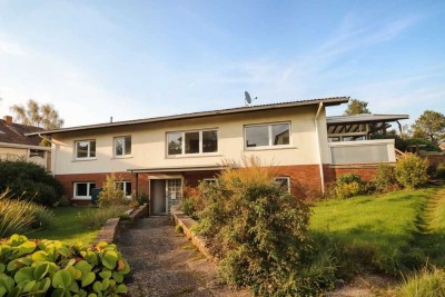 Großzügiges Haus mit Einliegerwohnung, Sauna und Wintergarten – insgesamt 348 m² Wohnfläche