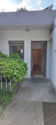 Neubezug mit Gartennutzung in Berlin-Staaken