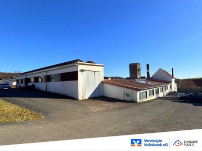 Großzügige Gewerbehalle mit Zweifamilienhaus u. Bürogebäude!