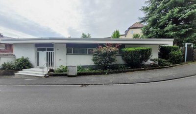Freistehender Bungalow mit grünem Herz  und Erweiterungspotential in Bad Godesberg - Muffendorf
