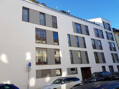Moderne 5-Zimmer-Wohnung mit 2 Terrassen in Pasing