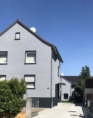 Helle und modernisierte 2-Zimmer-Eigentumswohnung im Zweifamilienhaus in Darmstadt-Wixhausen