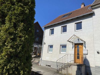 Doppelhaushälfte in ruhiger, unverbaubarer Lage, stadtnah in Rottweil