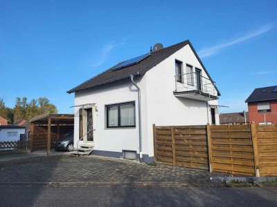 Attraktives freistehendes Einfamilienhaus in einer ruhigen, ländlichen Lage...