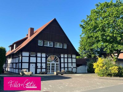 Großzügiges, repräsentatives Fachwerkhaus mit Einliegerwohnung und parkähnlichem Grundstück!