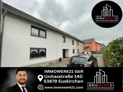 Großzügiges Einfamilienhaus mit Garten und großer Garage