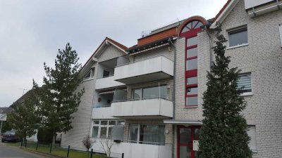 Attraktive 2-Zi-Wohnung mit zwei Balkonen und EBK in Köln-Grengel