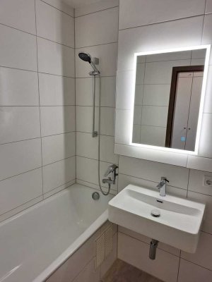 Sanierte 3-Zimmer-Wohnung mit 2 Balkonen im 2. OG in Erlangen-Alterlangen