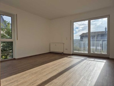 3-Zimmer Erdgeschosswohnung mit Balkon und Tiefgaragenplatz in Neustadt an der Aisch