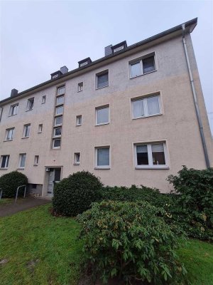 Renovierte 3-Zimmer-Wohnung mit EBK und Balkon // Gerberstraße, Elmshorn