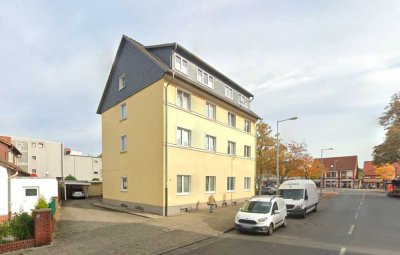 Ansprechende 2 Zi EG Whg mit EBK direkt am Meyers Garten