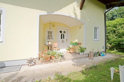 Großzügiges Einfamilienhaus mit Bergblick und viel Platz für die ganze Familie