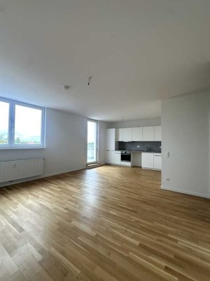 3-Zimmerwohnung mit Dachterrasse * Sonnenuntergang * Blick über Spandau * Einbauküche * Zweitbezug