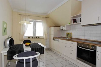 Sehr schöne helle Wohnung mit Einbauküche in Bad Neuenahr