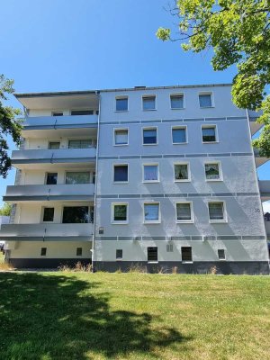 Einzugsbereit ab November 2025! Renovierte 2-Zimmer-Wohnung mit Balkon in ruhiger Wohnlage