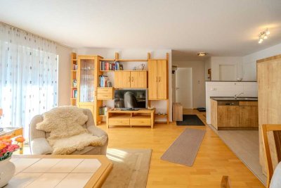 Gepflegte 2,5-Zimmer Wohnung mit Süd-Balkon - Ideal für Eigennutzer oder Kapitalanleger