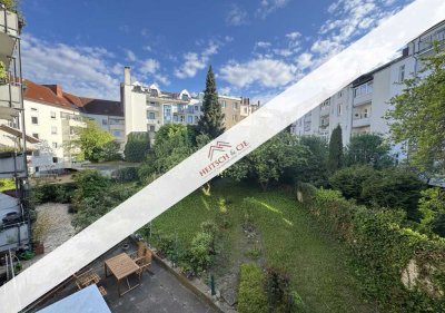 Altbau mit Potenzial – 3,5-Zimmer-Wohnung im 1.OG mit zwei Balkonen & Gartenblick, sofort bezugsfrei