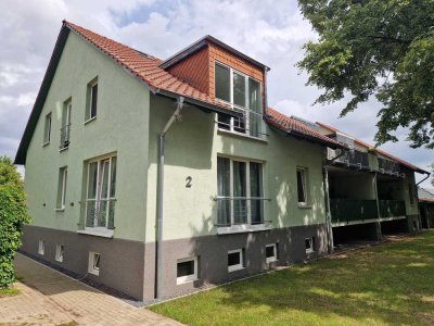 Schöne sonnige 2 Zimmerwohnung in 17209 Leizen, Schloßstraße 2