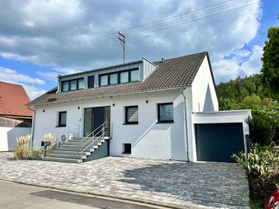 Freistehendes energetisch (A+) kernsaniertes Einfamilienhaus