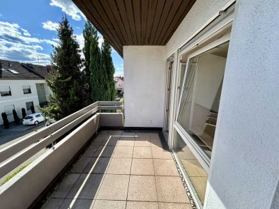 Helle renovierte 3-Zimmer-Wohnung mit Balkon EBK im Zentrum von Heilbronn