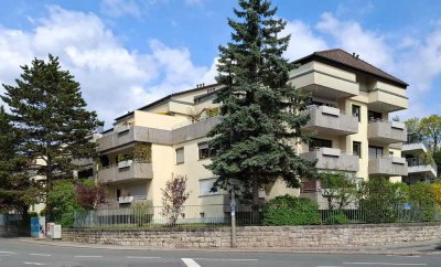 Nürnberg-Bismarckstraße: 3-Zimmer-Hochpaterre -Wohnung mit TG-Stellplatz