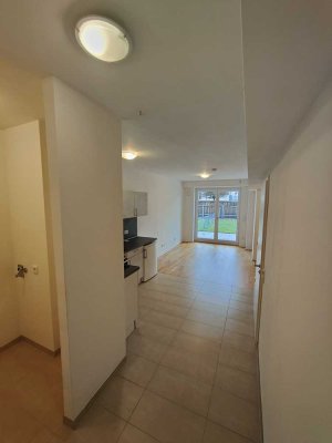 Helle 1-Zimmer Wohnung mit Garten und Terasse in Ingolstadt-Nordwest