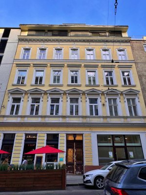 Charmante 2-Zimmer Altbauwohnung im 7. Bezirk für Anleger