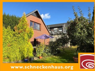 Kapitalanlage in Syke-Barrien: 2 Häuser, mit 3 Wohnungen, riesiges Grundstück – vermietet!