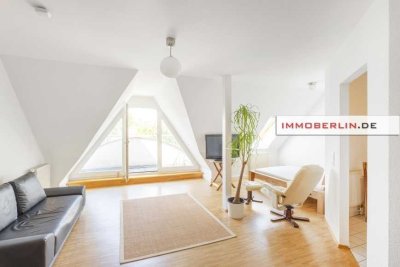 IMMOBERLIN.DE - Attraktive Dachgeschosswohnung mit Sonnenterrasse nahe Schlosspark Sanssouci