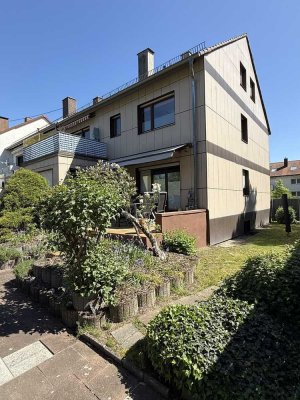 Dreifamilienhaus mit großem Garten - provisionsfrei