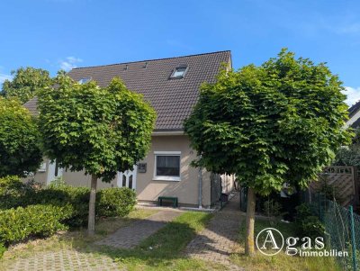 großzügige Doppelhaushälfte mit Vollkeller und Garten im begehrten Potsdam - Fahrland