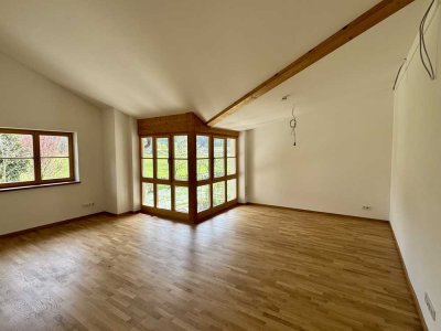 Dachgeschoss-Wohnung mit gehobener Innenausstattung in Rottach-Egern