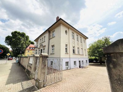 Charmante Mehrfamilienhaus Villa: Gepflegte Substanz mit Entwicklungschance