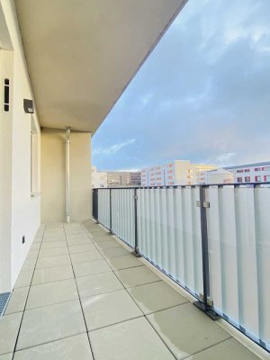 Große, helle 2-Zimmerwohnung mit Balkon